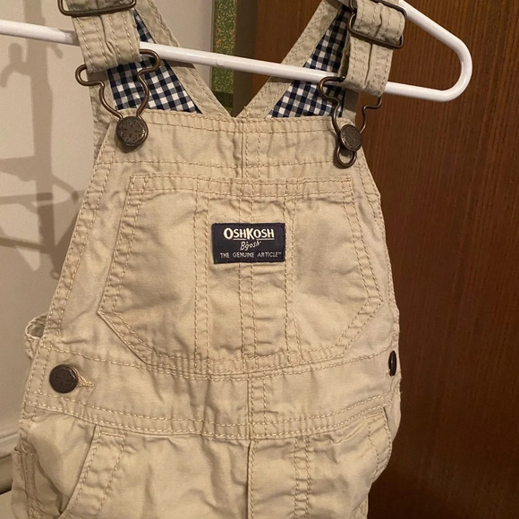 Oshkosh B’Gosh Khaki Overalls - Picture 3 of 9